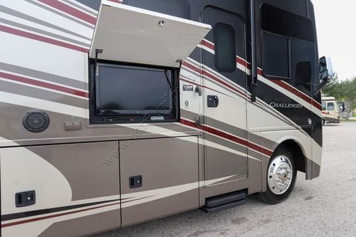 2015 Thor Challenger 37LX