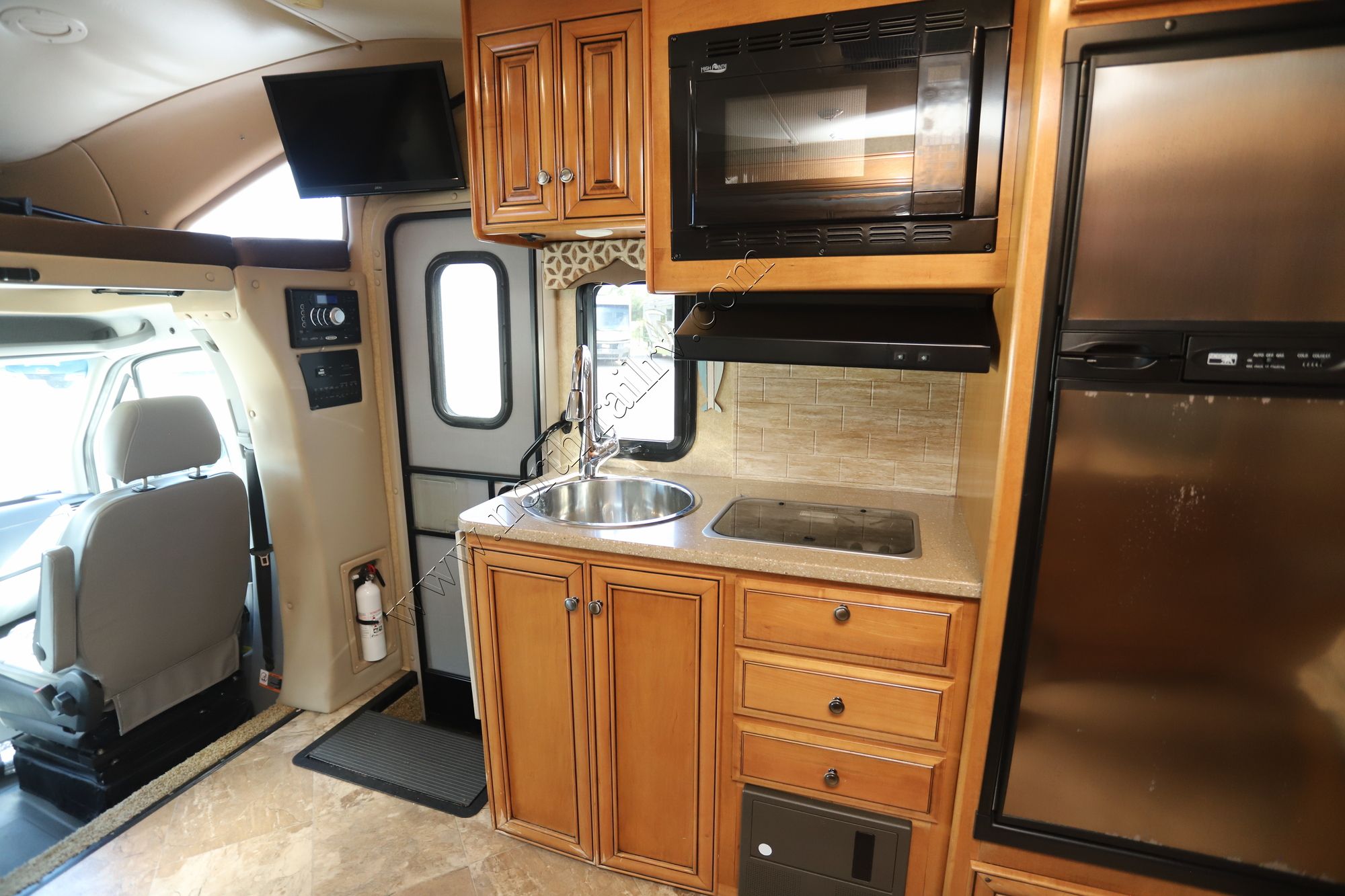 Used 2016 Thor Siesta 24SA Class C  For Sale