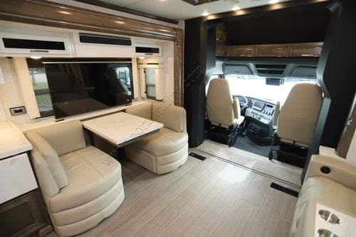 2026 Newmar Supreme Aire 3827