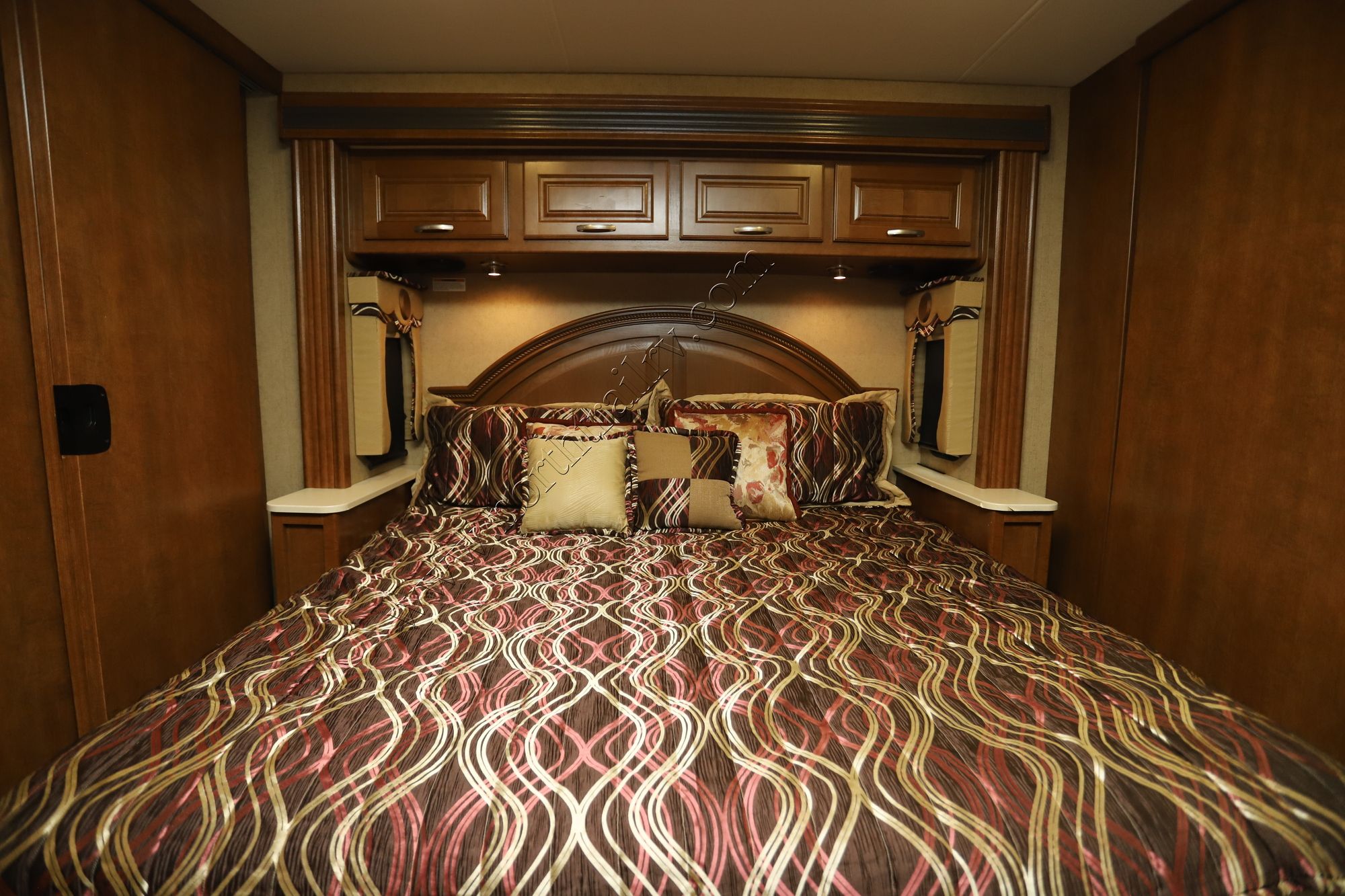 Used 2015 Thor Challenger 37LX Class A  For Sale