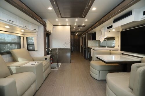 2026 Newmar Supreme Aire 3827