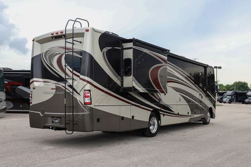 2015 Thor Challenger 37LX