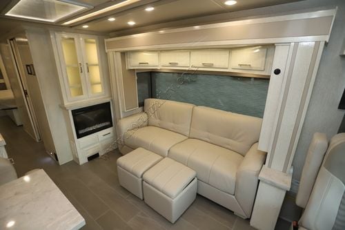 2022 Newmar New Aire 3543
