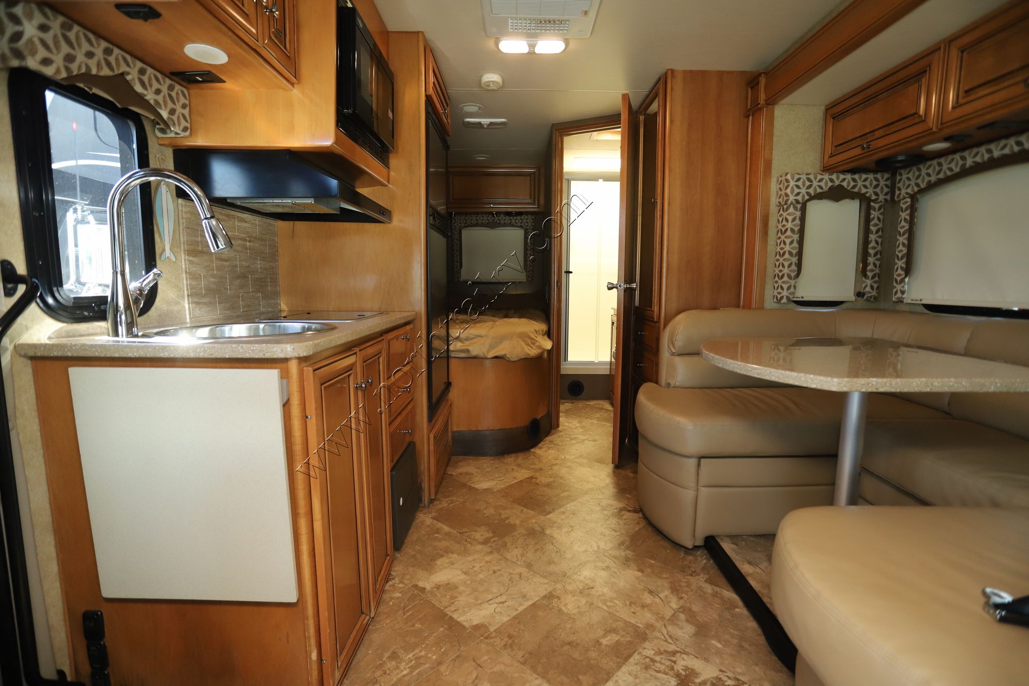 Used 2016 Thor Siesta 24SA Class C  For Sale