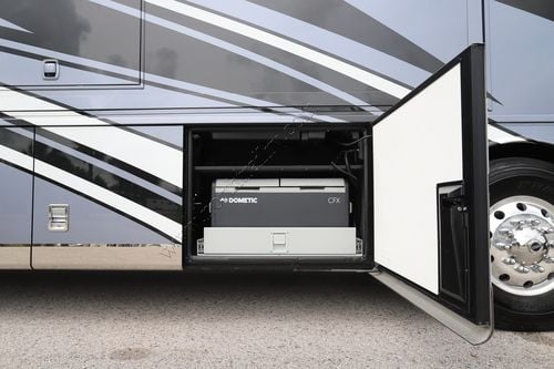 2022 Newmar Mountain Aire 4535