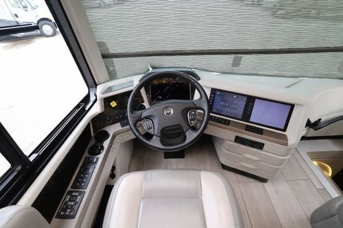 2022 Newmar Mountain Aire 4535