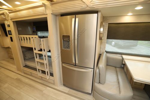 2022 Newmar Mountain Aire 4535