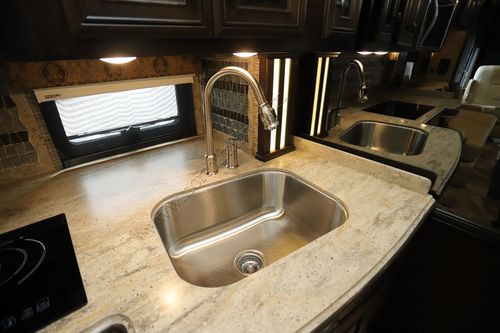 2016 Newmar Dutch Star 4369