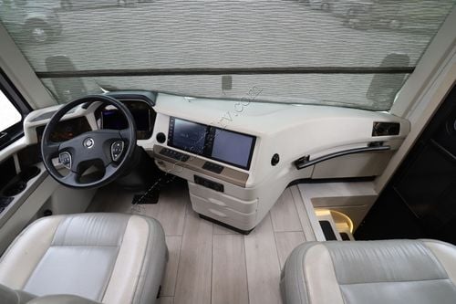 2022 Newmar Mountain Aire 4535