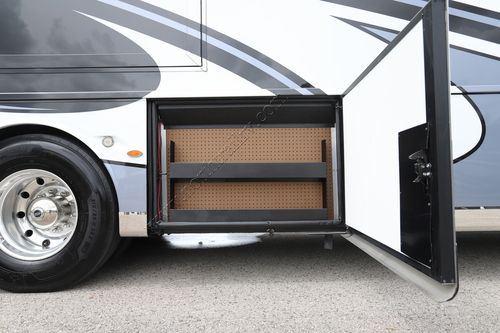 2022 Newmar Mountain Aire 4535
