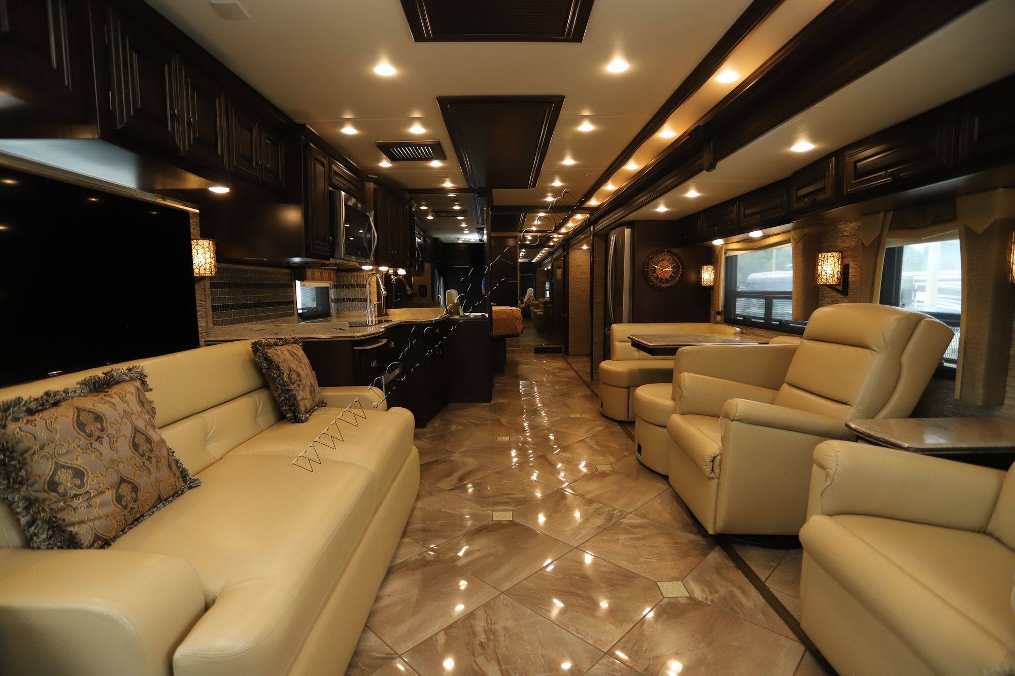 Used 2016 Newmar Dutch Star 4369 Class A  For Sale