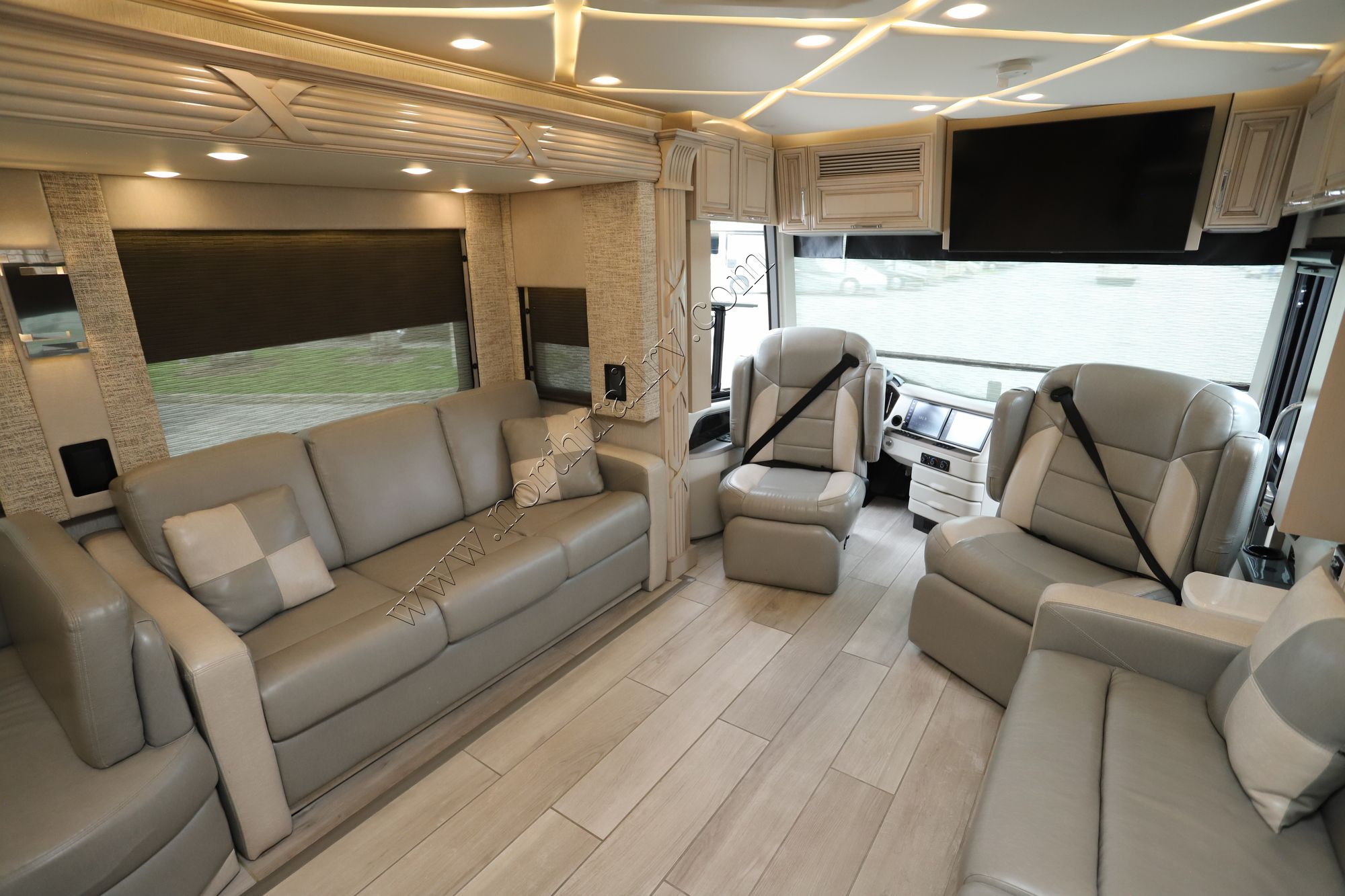 Used 2022 Newmar Mountain Aire 4535 Class A  For Sale