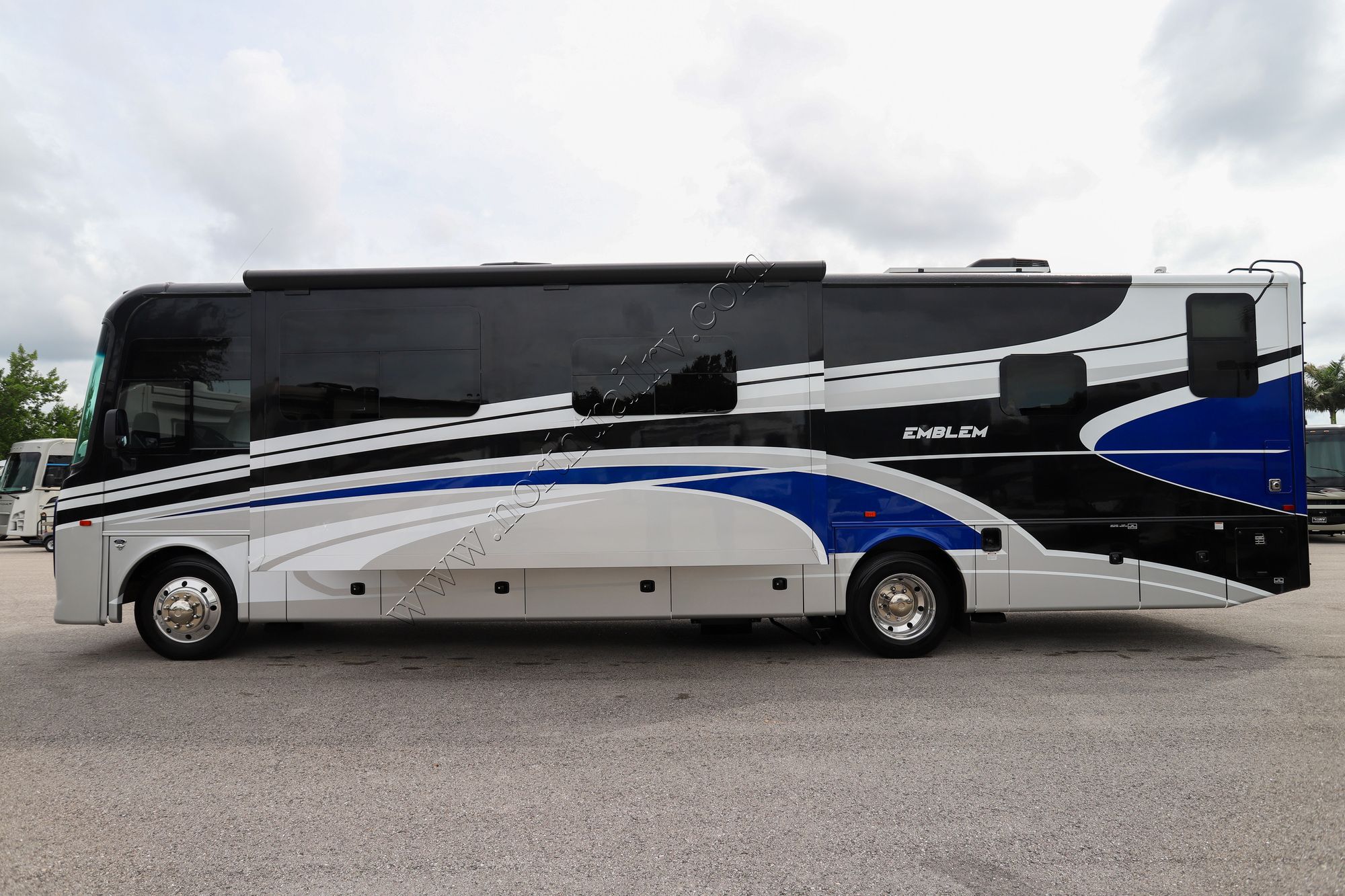 Used 2024 Entegra Emblem 36U Class A  For Sale