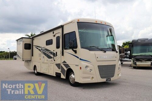 2017 Winnebago Vista 32YE