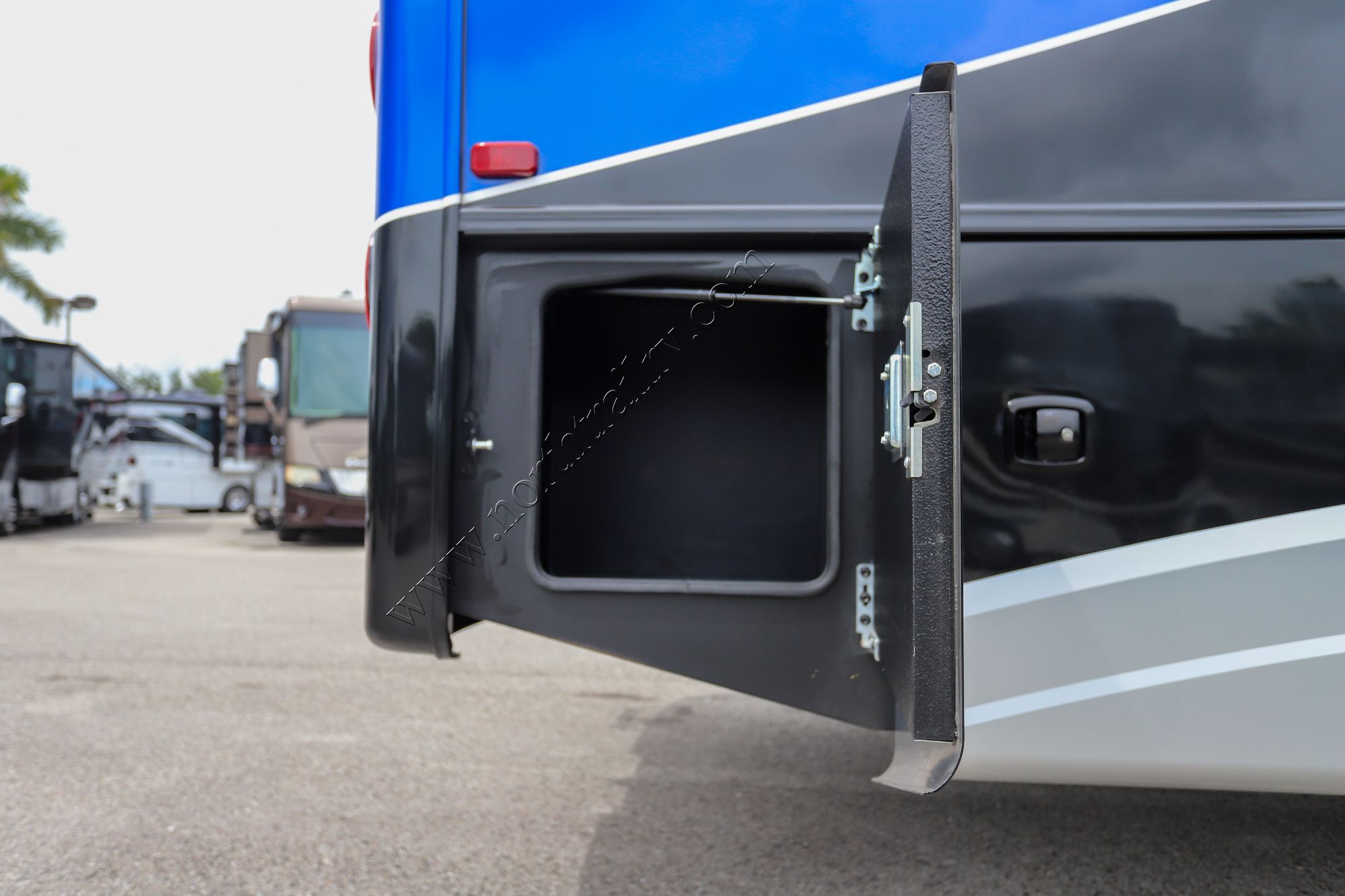 Used 2024 Entegra Emblem 36U Class A  For Sale