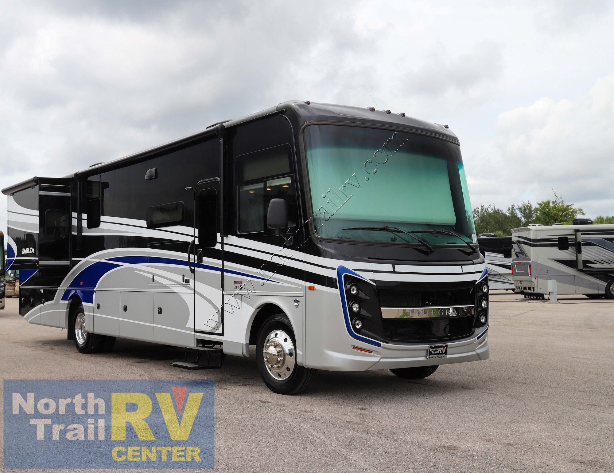 Used 2024 Entegra Emblem 36U Class A  For Sale