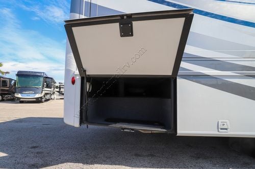 2023 Newmar Bay Star Sport 2920