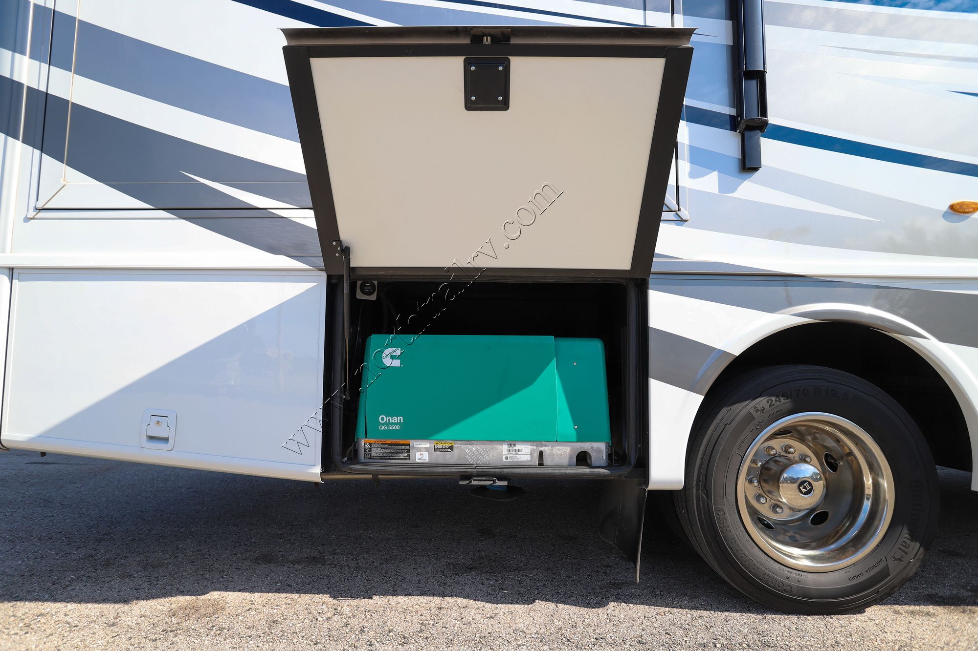 Used 2023 Newmar Bay Star Sport 2920 Class A  For Sale