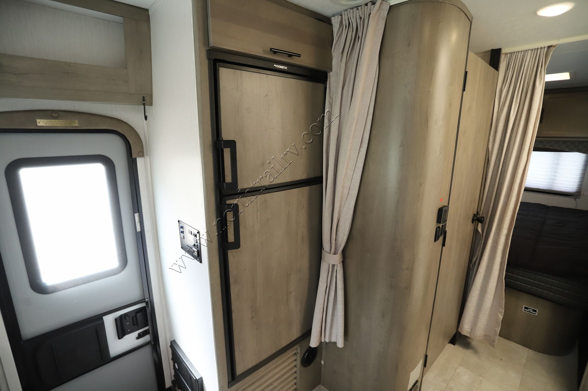 Used 2021 Coachmen Freelander 27QB Class C  For Sale