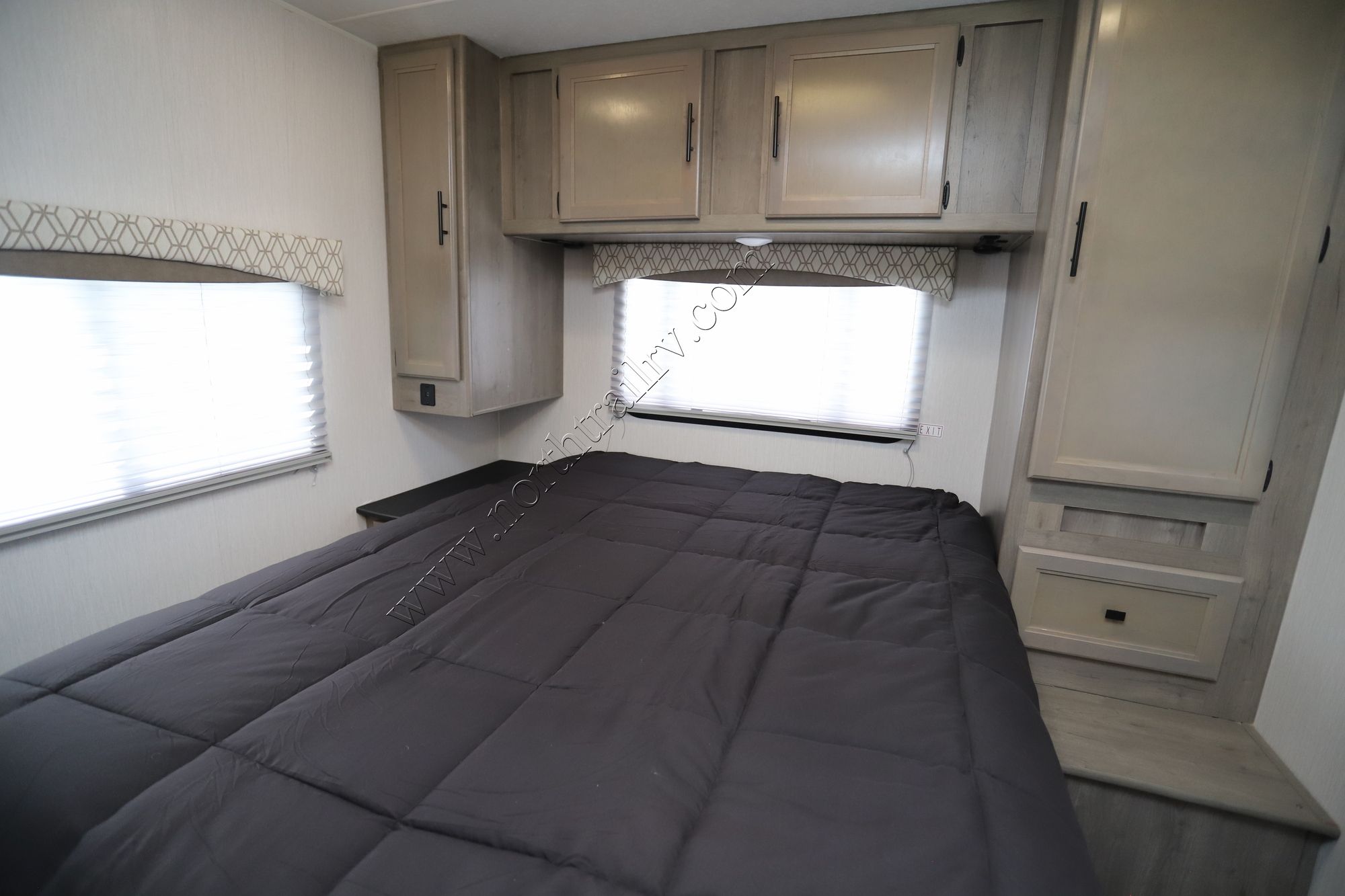 Used 2021 Coachmen Freelander 27QB Class C  For Sale