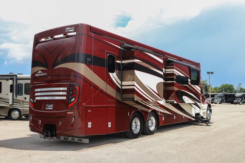 2021 Newmar Supreme Aire 4573 Super C