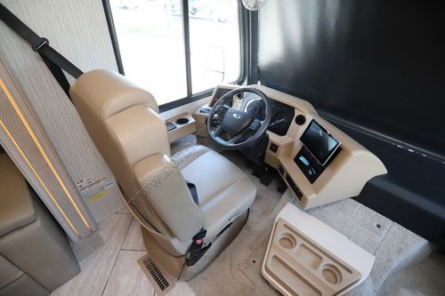 2023 Newmar Bay Star Sport 2920