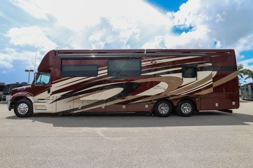2021 Newmar Supreme Aire 4573 Super C
