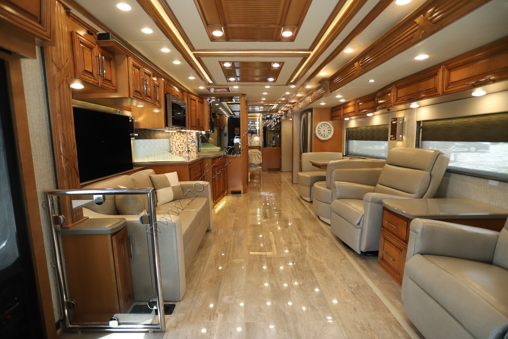Used 2021 Newmar Supreme Aire 4573 Super C  For Sale