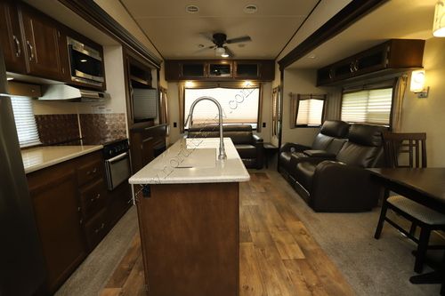 2017 Forest River Hemisphere Light 386 FBK