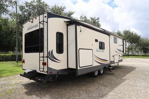 2017 Forest River Hemisphere Light 386 FBK
