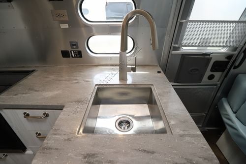 2023 Airstream International 27FBQ