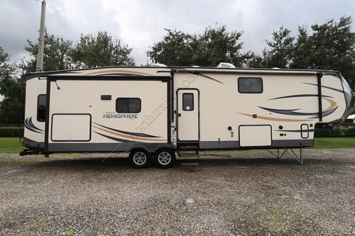 2017 Forest River Hemisphere Light 386 FBK