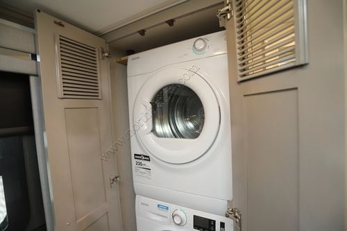 2026 Newmar Ventana 3809