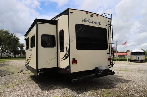 2017 Forest River Hemisphere Light 386 FBK