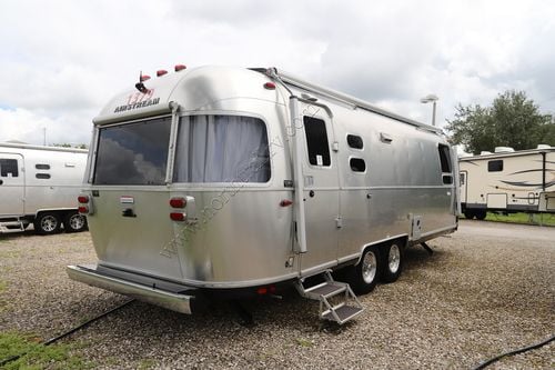 2023 Airstream International 27FBQ