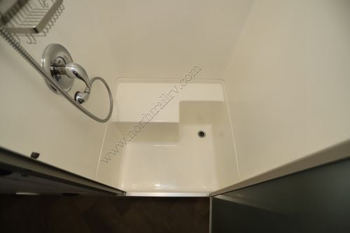2023 Airstream International 27FBQ