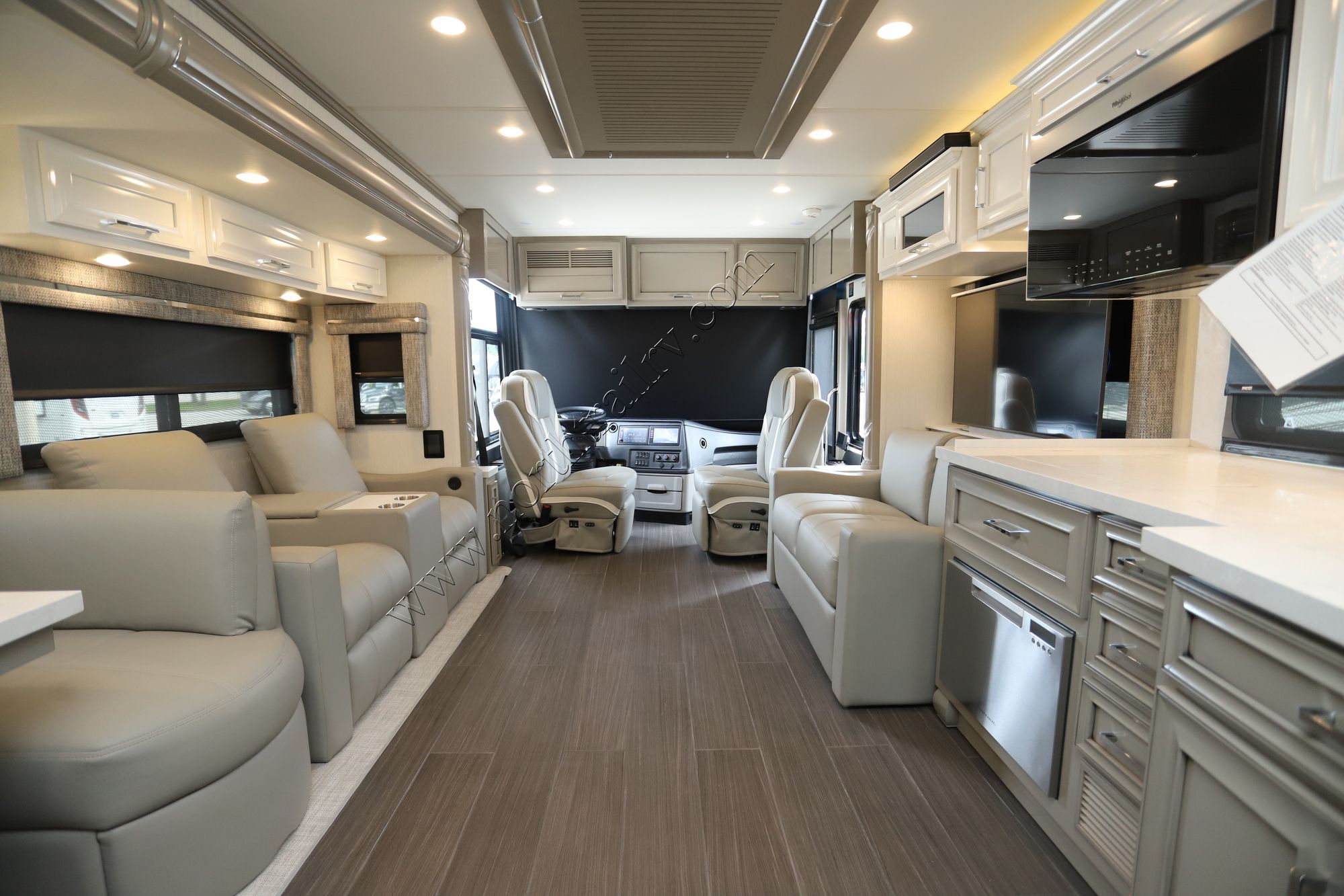 New 2026 Newmar Ventana 3809 Class A  For Sale
