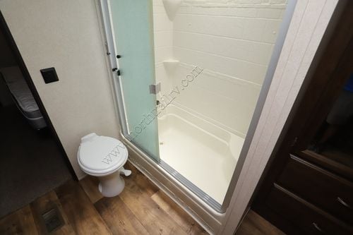 2017 Forest River Hemisphere Light 386 FBK
