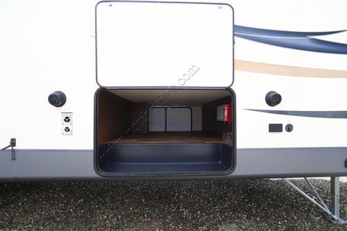 2017 Forest River Hemisphere Light 386 FBK