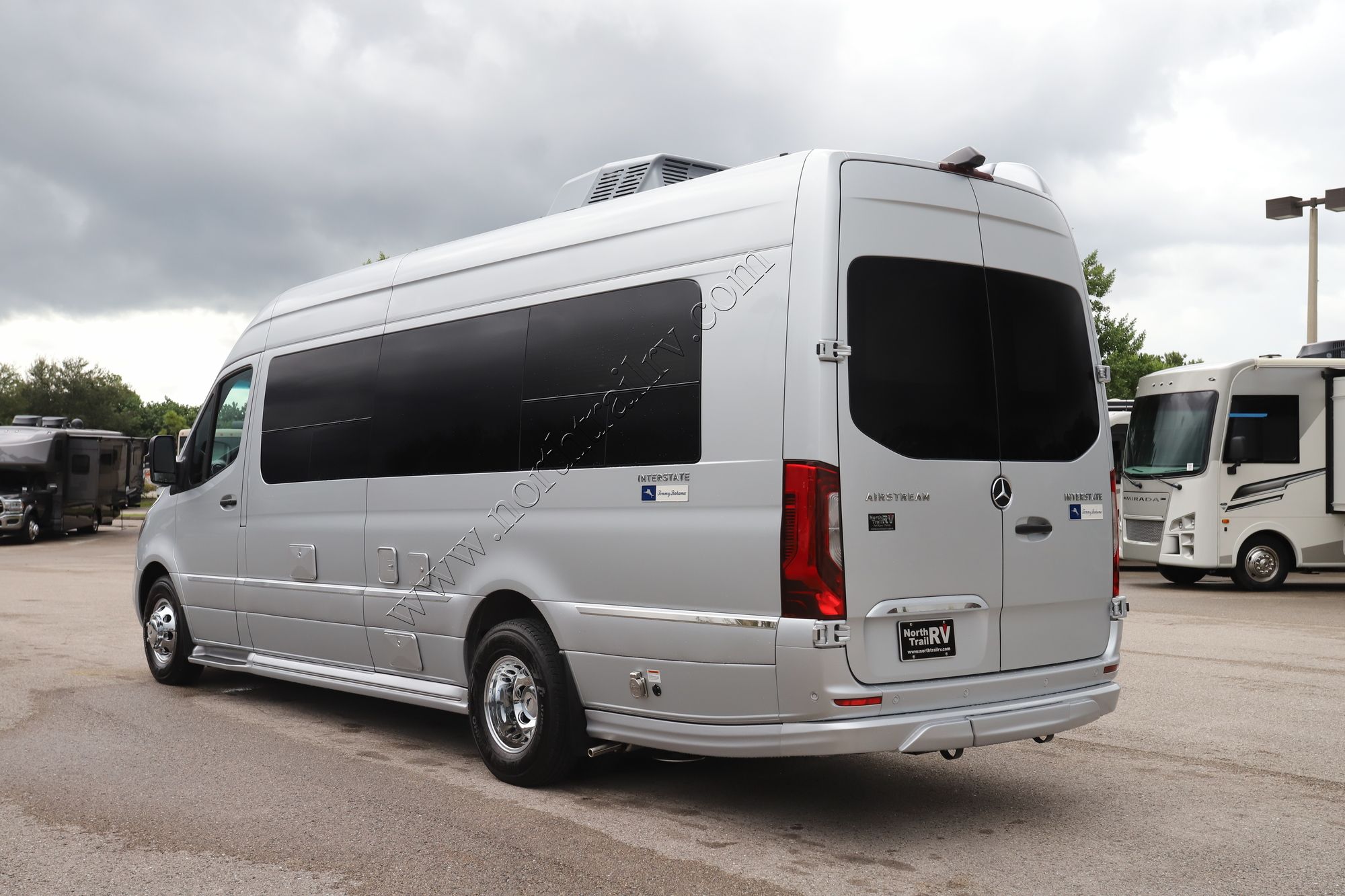 New 2026 Airstream Interstate 24GL AP Tommy Bahama Class B  For Sale