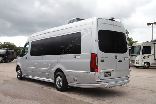 2026 Airstream Interstate 24GL AP Tommy Bahama