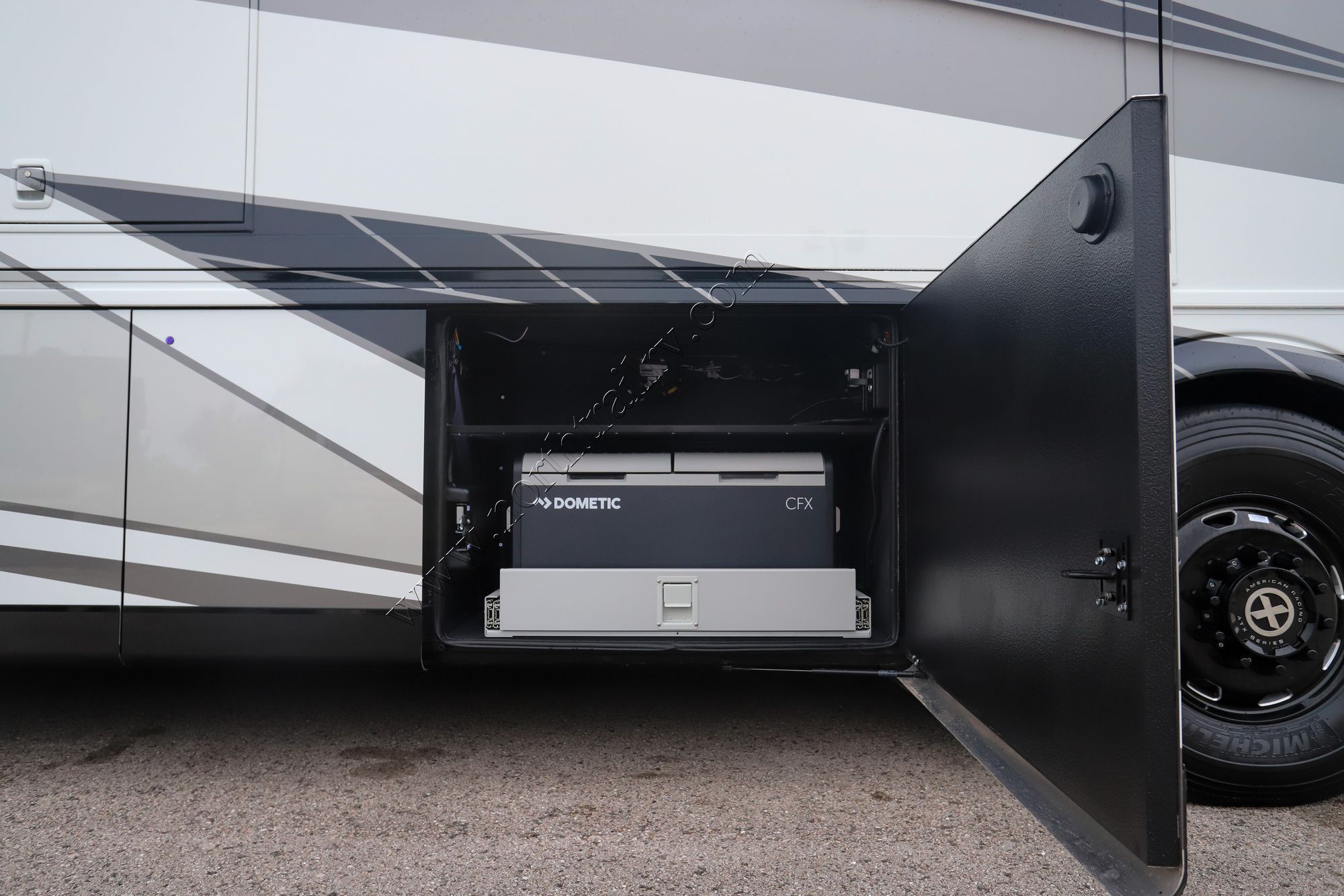 New 2026 Newmar Essex 4521 Class A  For Sale