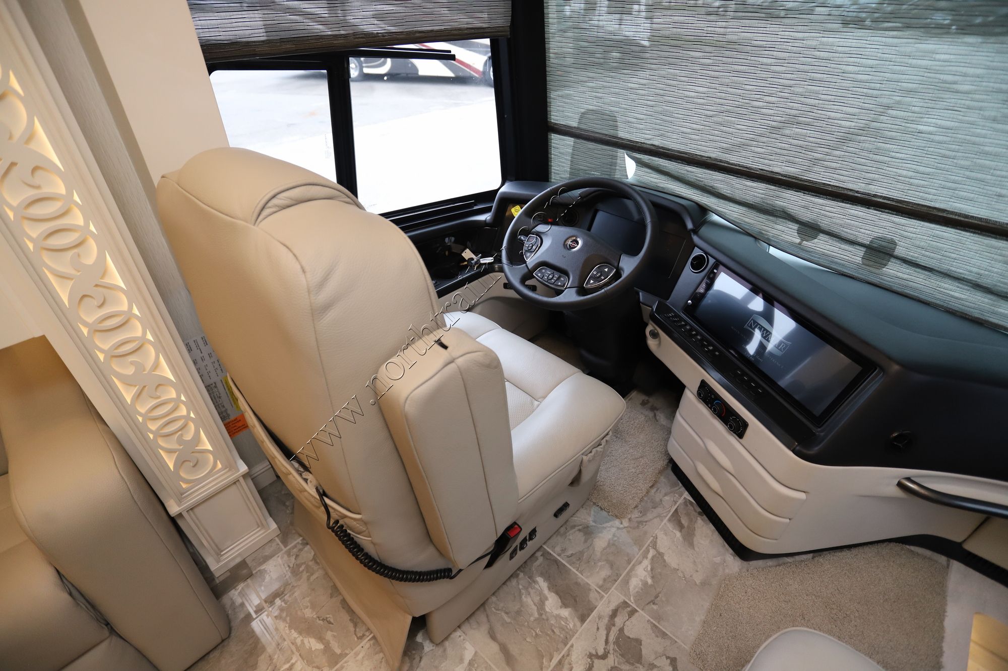 New 2026 Newmar Essex 4521 Class A  For Sale