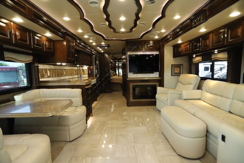 2017 Tiffin Motor Homes Allegro Bus 37AP