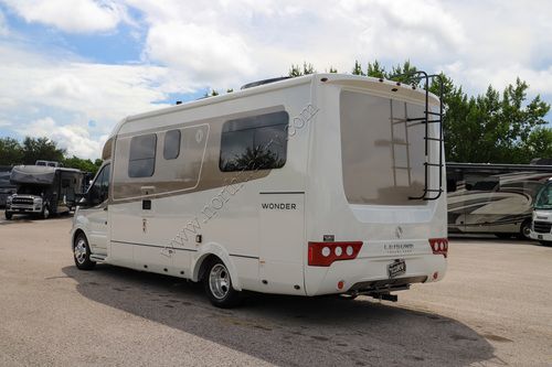 2025 Leisure Van Wonder 24RTB AWD