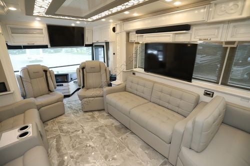 2026 Newmar Essex 4521