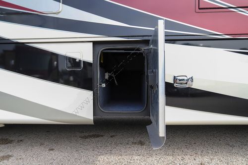 2017 Tiffin Motor Homes Allegro Bus 37AP