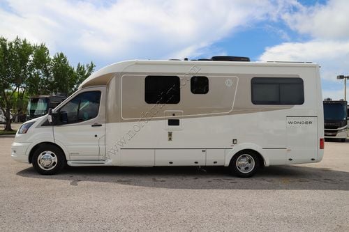 2025 Leisure Van Wonder 24RTB AWD