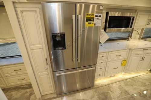 2026 Newmar Essex 4521