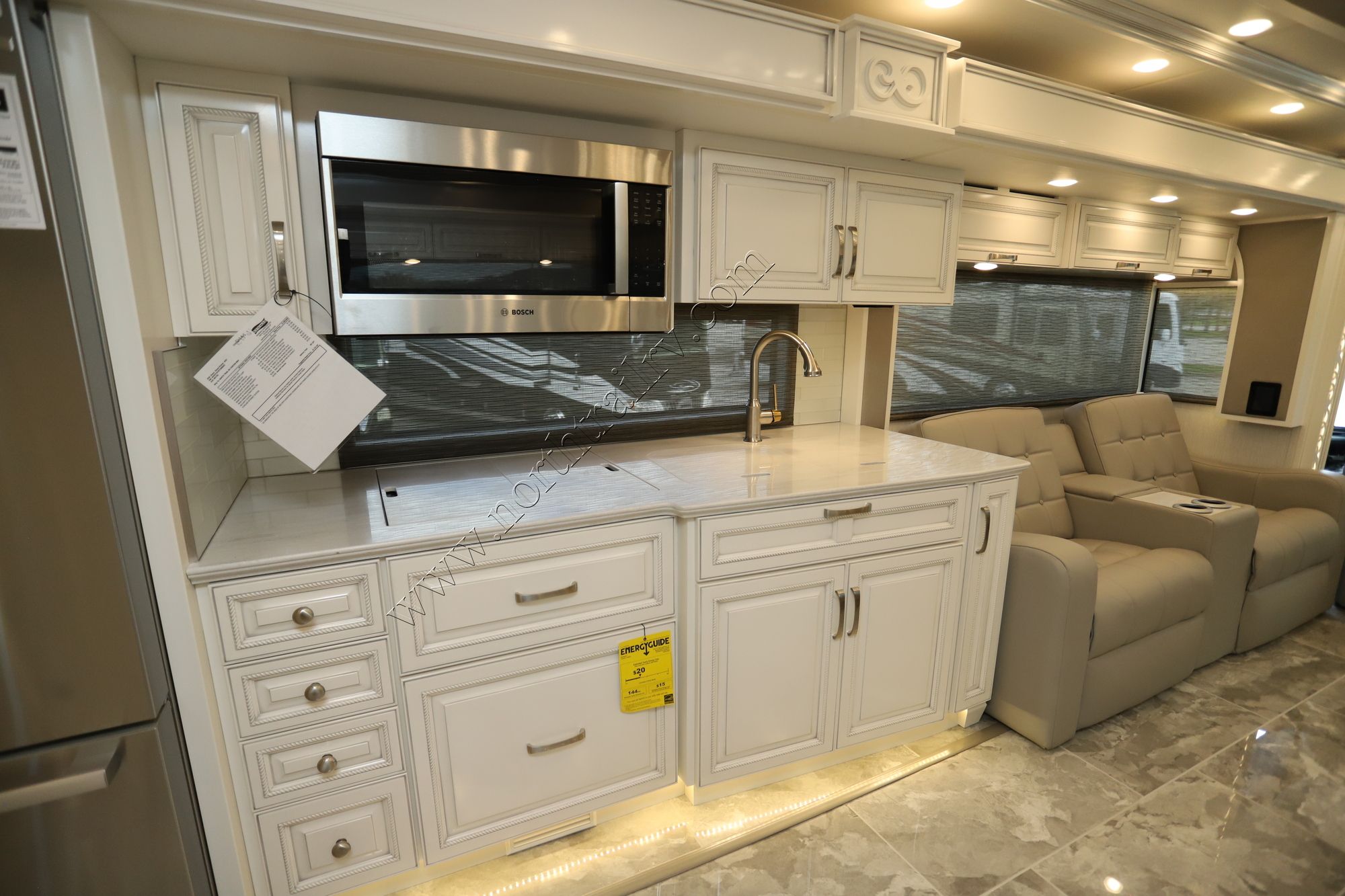 New 2026 Newmar Essex 4521 Class A  For Sale